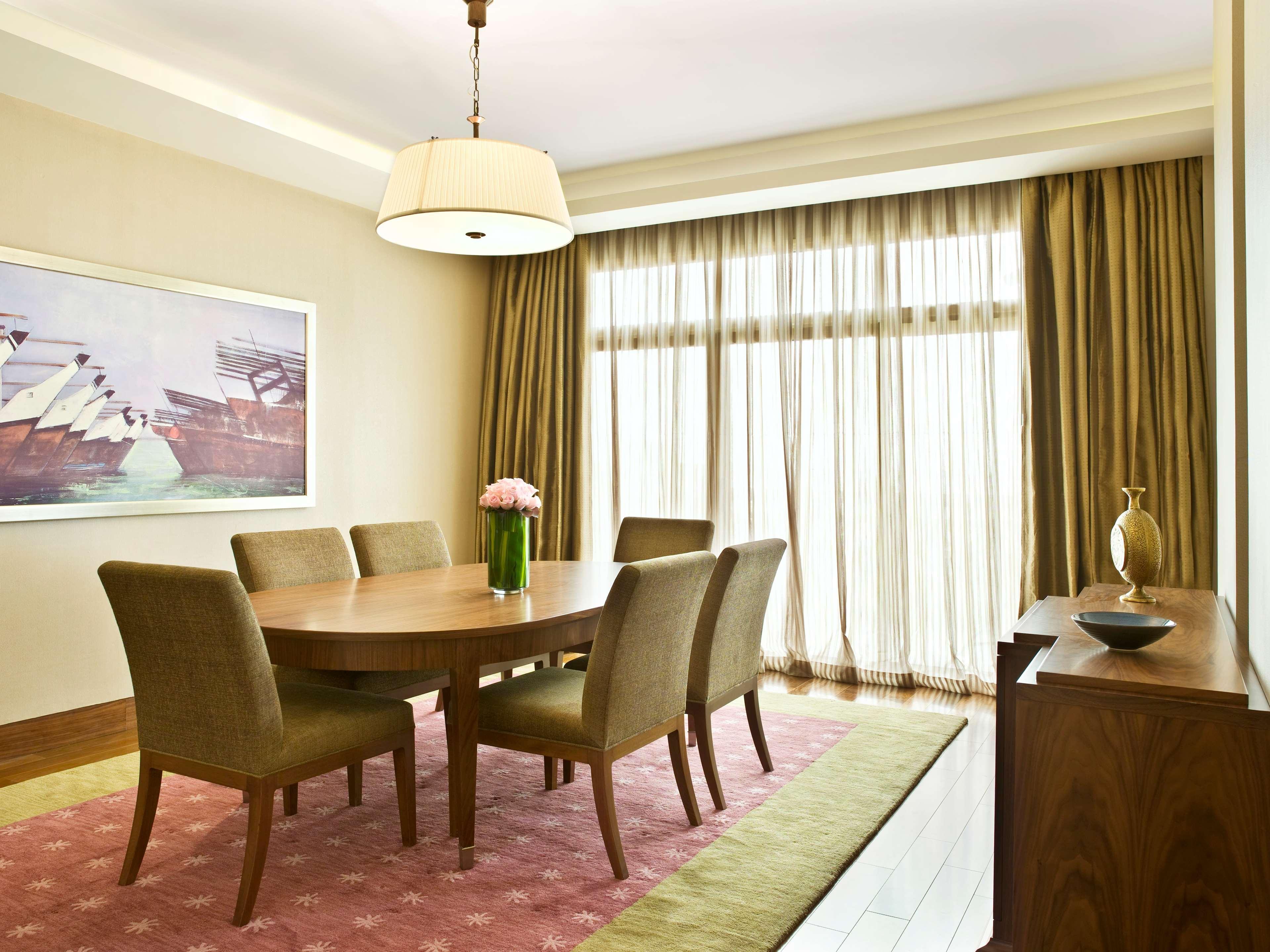 Grand Hyatt Doha Hotel & Villas מראה חיצוני תמונה A dining room