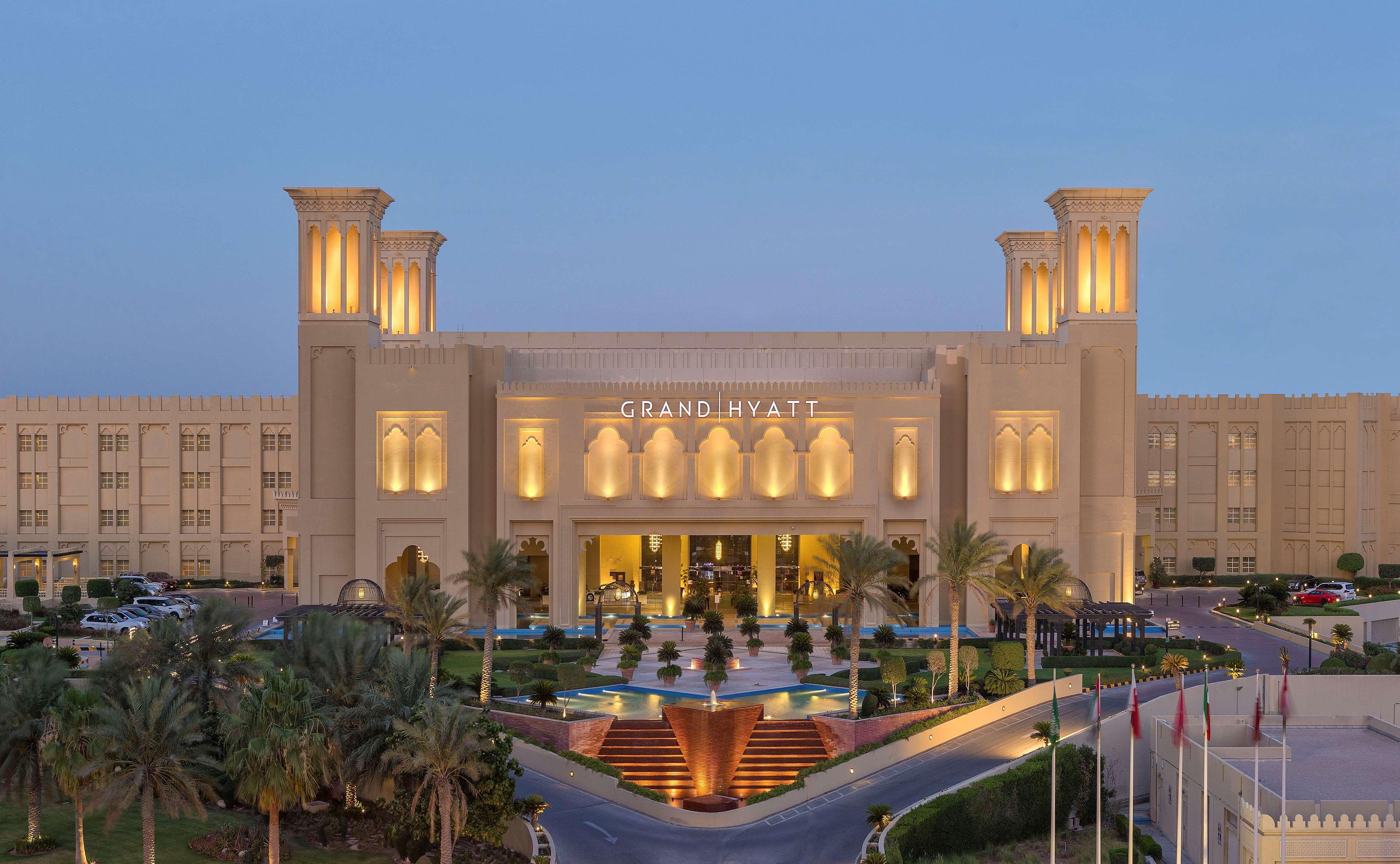 Grand Hyatt Doha Hotel & Villas מראה חיצוני תמונה Grand Hyatt Hotel, Abu Dhabi