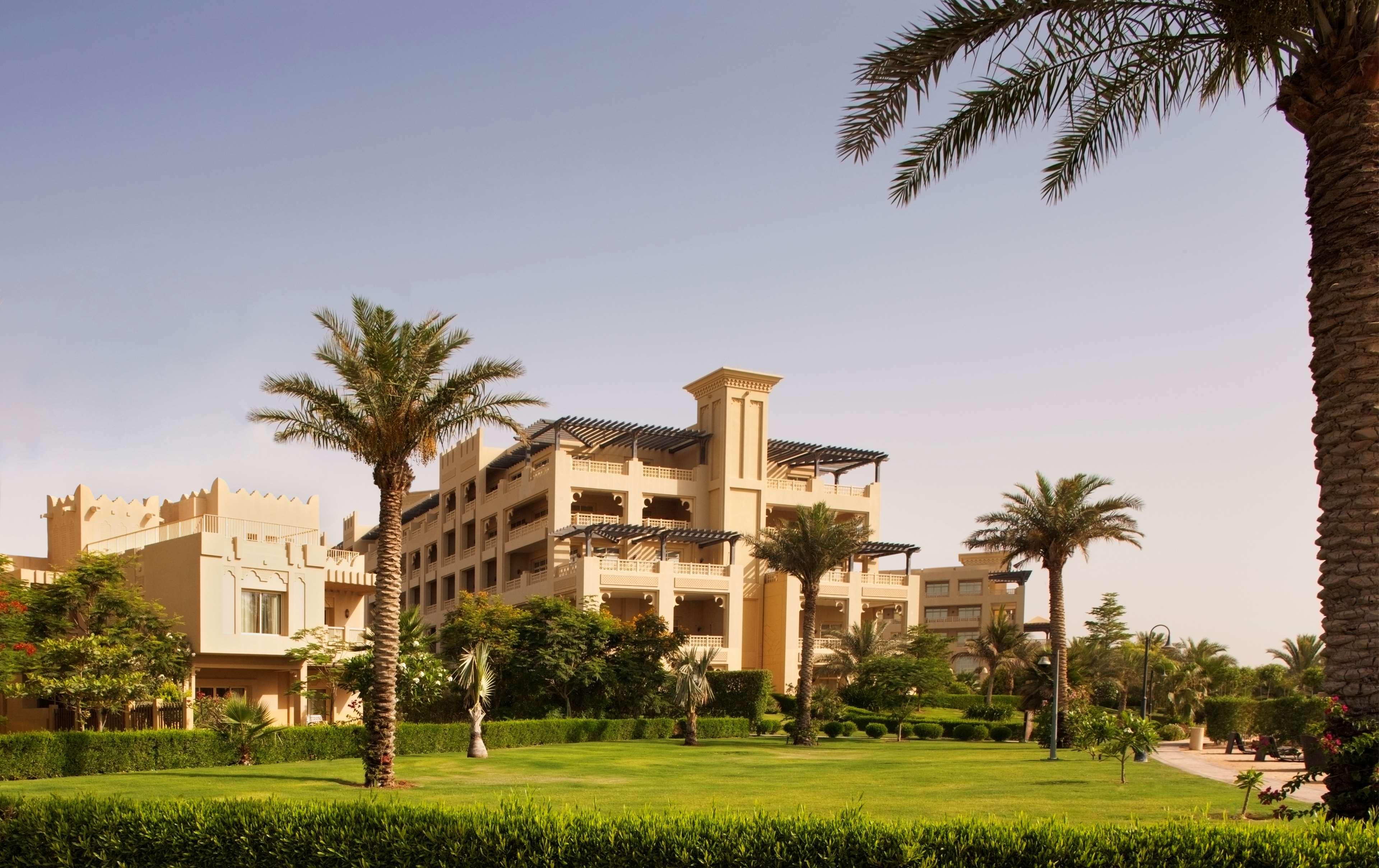 Grand Hyatt Doha Hotel & Villas מראה חיצוני תמונה The Village