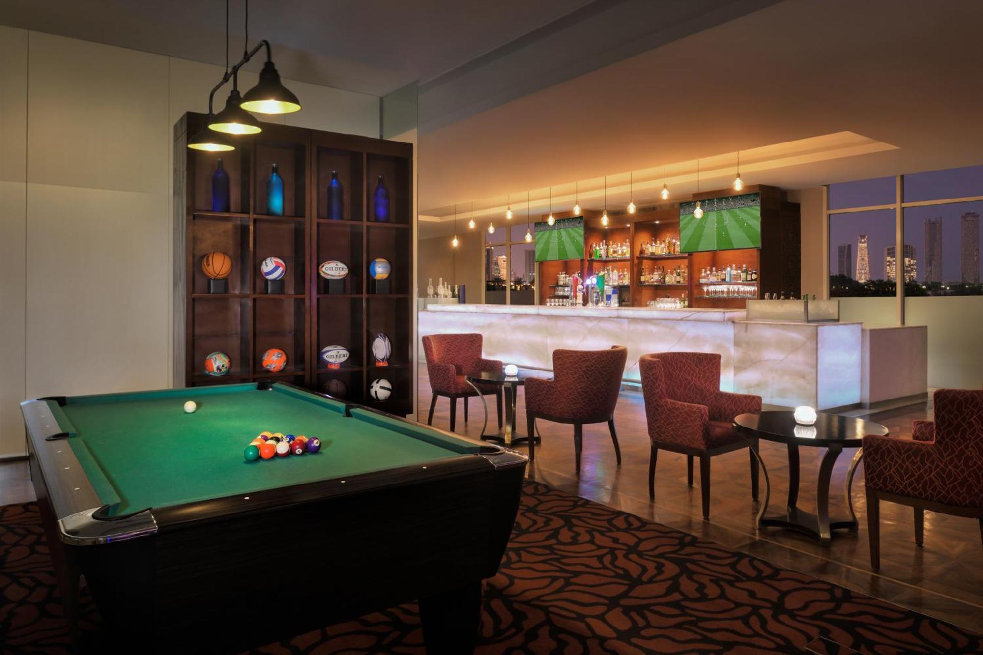 Grand Hyatt Doha Hotel & Villas מראה חיצוני תמונה The Sports Bar